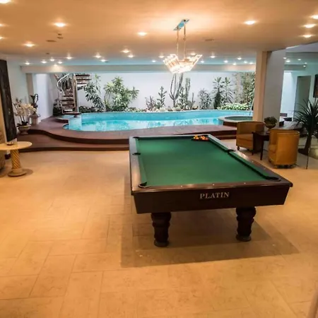 Villa Istanbul Βίλα